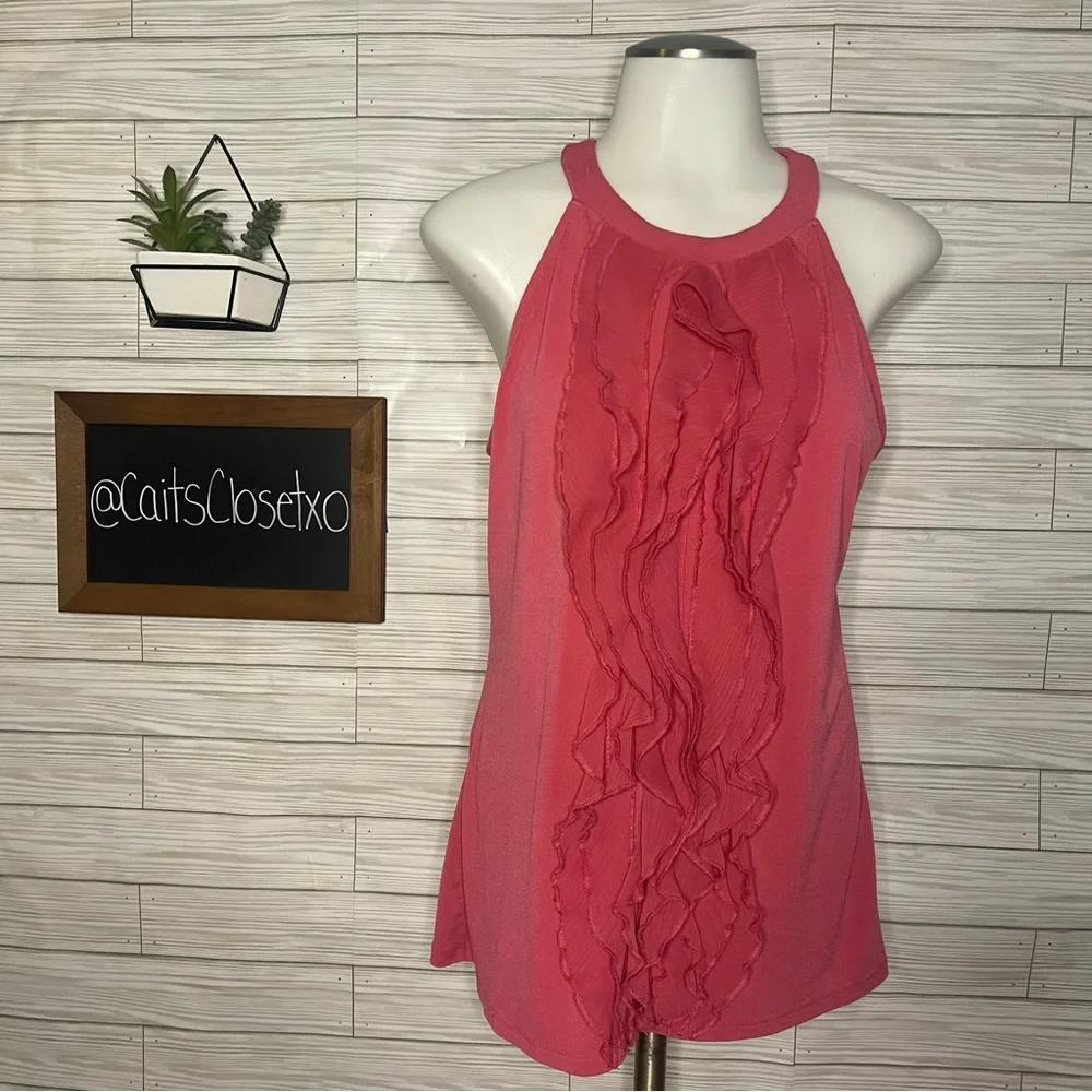 🫶 The Limited Ruffled Top - Picture 1 of 5